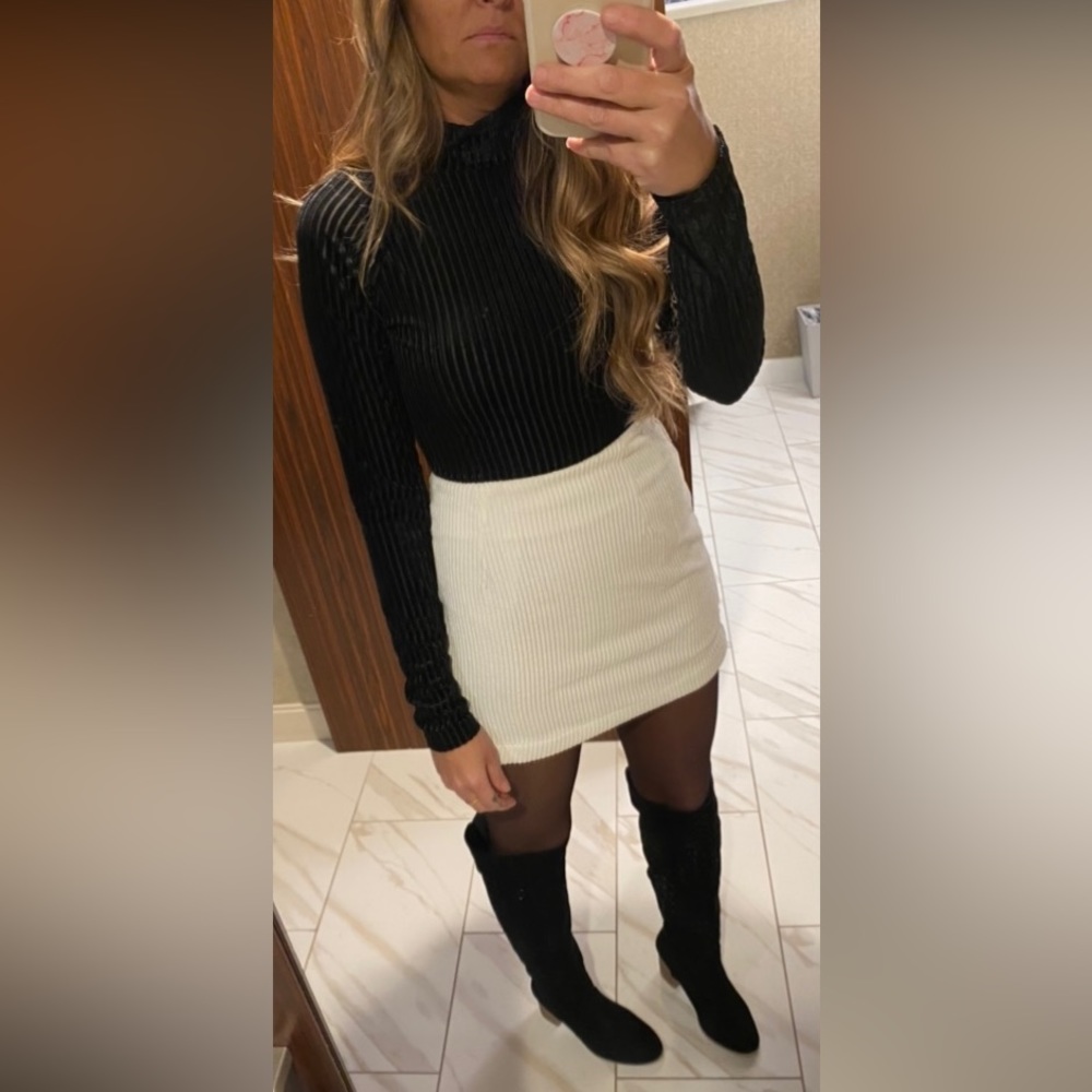 Pink Lilly white corduroy mini skirt